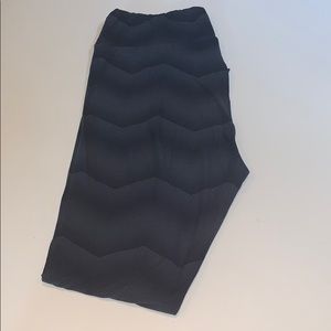 Lularoe TC Tall & Curvy Leggings Blue chevron